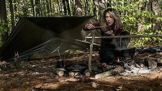 Solo Camp - Dutch Oven Cooking over a Campfire