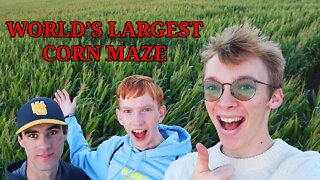 World's Corniest Jokes in the World's Largest Corn Maze