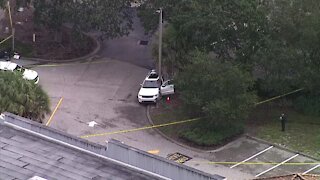 Woman shot, killed at Venice Bank