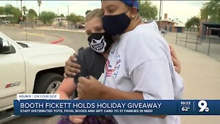 Booth-Fickett Magnet School holds holiday giveaway