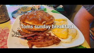 Toms sunday breakfast #breakfast @Linda’s Prepper Kitchen