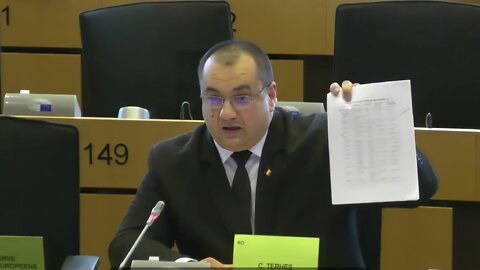 Execs of Moderna and AstraZeneca Drop Revelations Over COVID Shots After Romanian MEP Grilled Them