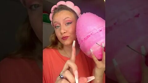 Using the Worlds Largest Beauty Blender!! 😳 #makeup #diy