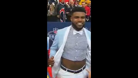 Zeke to the Patriots!