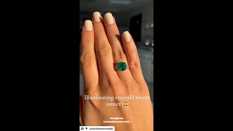 4.77tcw 18K heirloom Three Stone AAA Cushion Cut Emerald & Half Moon Diamond Ring 18K