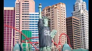 New York-New York's Lady Liberty wears Las Vegas Raiders jersey