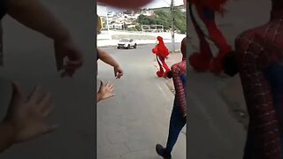 DANÇANDO FOFÃO, HOMEM-ARANHA E PATATI NA CARRETA DA ALEGRIA, LIKE