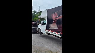 weird Chevy box truck tow