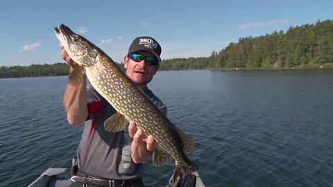 MidWest Outdoors TV Show #1667 - NorthWest Ontario at Slippery Winds Wilderness Resort