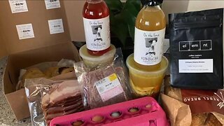 Small businesses team up to create new project -- grocery boxes