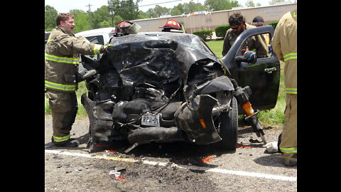 HEAD ON COLLISION TURNS FATAL, LIVINGSTON TEXAS, 07/17/22...