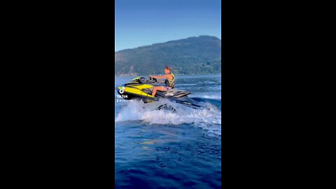 Fast and Furious 7 Scene recreated on Jetskis.