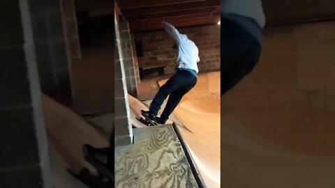 Brandon Lee 360 shove body varial on the wherehouse bank 🔥 #slomo #skateboarding #skate