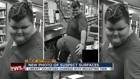 Disturbing photo surfaces of Pasco library volunteer arrested for child molestation