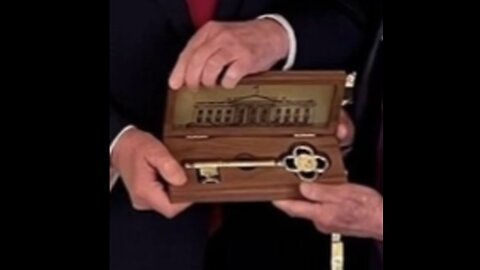 4/25/2024 - Trump gives Golden Key! BRICS growing! Putin makes power moves! Bibi in trouble! More!