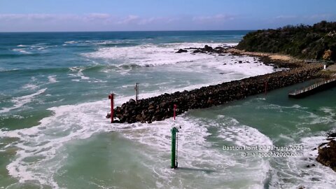 Bastion Point Surfing to the mouth 20 January 2021 Drone HD Video