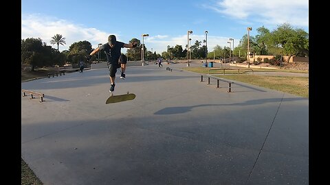 Skateboard basics - pressure flip