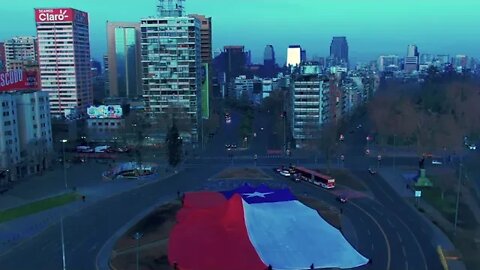 Amanecer en Plaza Baquedano... ojalá alcance a todo Chile!!!