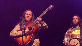 Billy Strings - Ernest T. Grass/Little Maggie (Oxford)