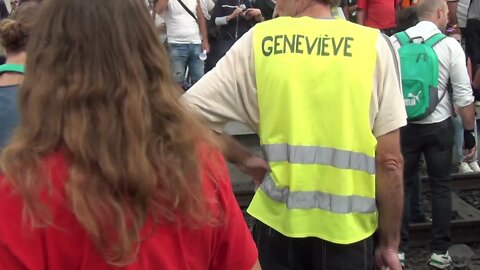 Occupation de la gare de Nice Contre le Pass Sanitaire : les manifestants descendent sur les rails !