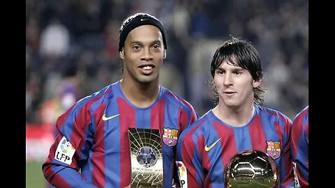 Lionel Messi & Ronaldinho Showing Their Class in 2005