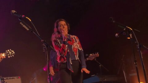 Sheryl Crow w/Brandi Carlile - If It Makes You Happy (To Nashville With Love Tornado Benefit)