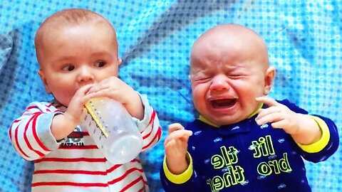 Funny Twins Babies Fighting Everyday - Hilarious Baby Videos