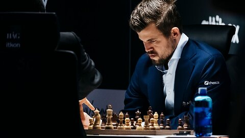 When a Beginner Challenged Magnus Carlsen *(Idiotic)