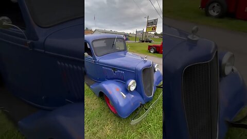 Gregg’s 1935 Ford Patina’d Pickup.