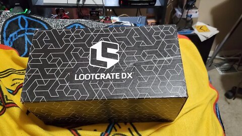 Attair Unboxes the 2020 May Lootcrate Dx 80's