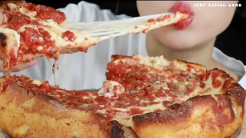 PEPPERONI & CHEESE PIZZA 🍕 pizza eating ASMR compilation | asmr mukbang | asmr sounds