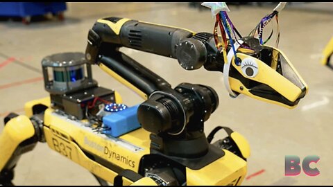 ChatGPT Gives Boston Dynamics Robot Dog Personalities