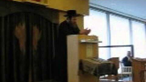 Pittsburger Rebbe in Beis Medrash L'Talmud