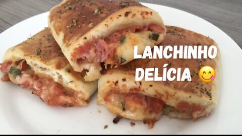 Lanchinho Delícia - Uma receita Deliciosamente fácil para você fazer para o Lanche da Família