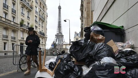 Garbage Mounts in Odorous Last Stand Against France’s Pension Reform