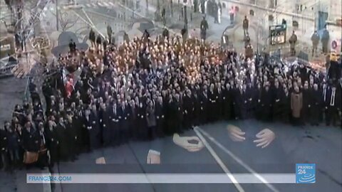 'World leaders spotted making a pyramid-like formation in Paris' - StillSpeakingOut - 2015