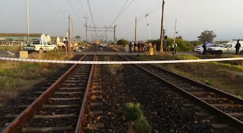 UPDATE 3 - Train collides with vehicle, killing seven in Cape Town (ZCH)