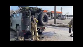 tropas ucrainas destroem caravana russa Ukrainian Troops Knock Out Russian Tigr M Convoy In Kharkiv