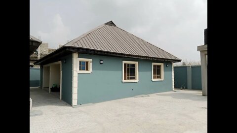 Newly Built Mini Flats With 2 Toilets & POP Ceiling @ Baiyeku, Ikorodu, Lagos. Price: 150k Per Annum