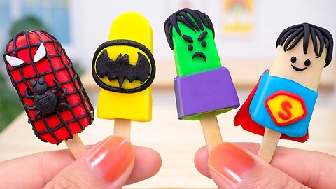 Making Ice Cream mix Superheroes in Miniature Kitchen with meo g - Hero Popsicle Ice Cream Idea