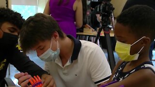 Buffalo teenagers build prosthetic arms for kids