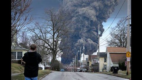 TOXIC CHEMICAL SPILL IN OHIO SPREADING IN THE SKIES!