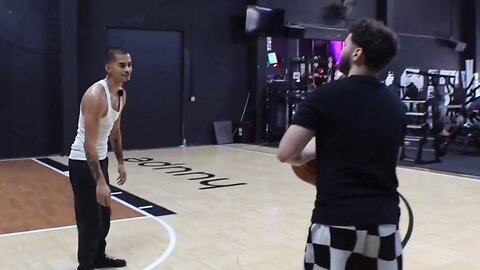 Adin Ross Vs Sneako In 1v1 Basketball