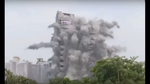 Super-tech Twin Towers in India Demolished, Razed to Dust in Seconds