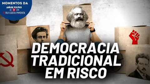 A causa da decadência intelectual na atualidade | Momentos da Análise Política na TV 247