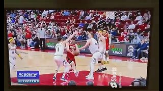 Alperen Şengün and 1 on Nikola Jokić #nba #turkey