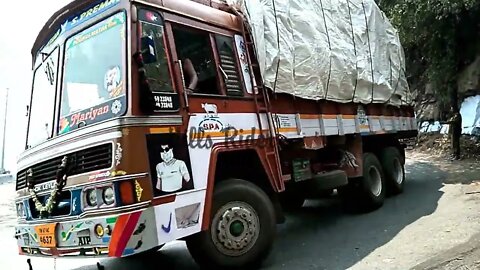 Heavy Container Lorry and Vechiles Risky Of Turning On Hairpin bend at Dhimbam | Hills UK07 rider-39