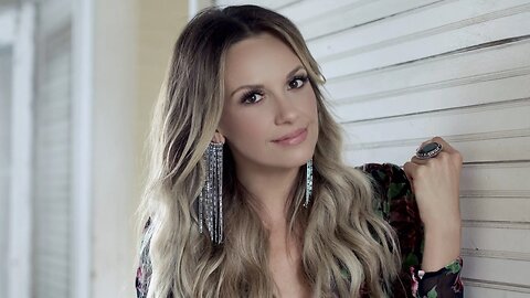Country singer Carly Pearce (34) reveals she has heart inflammation (pericarditis)