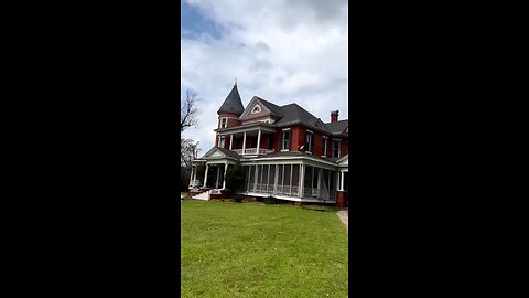 Victorian home tour