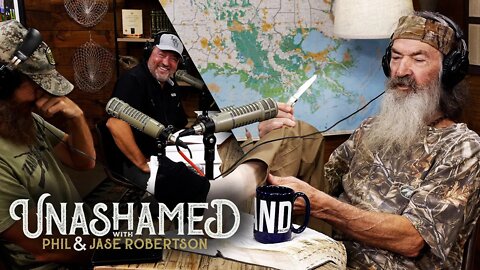 Phil Robertson Is Recovering from Stabbing Himself with a Knife | Ep 515